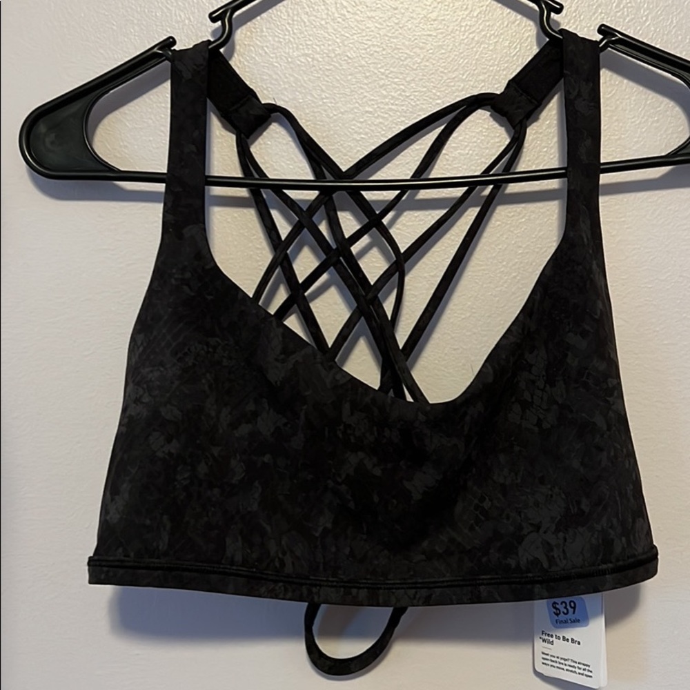 Lululemon free to be wild bra size 14